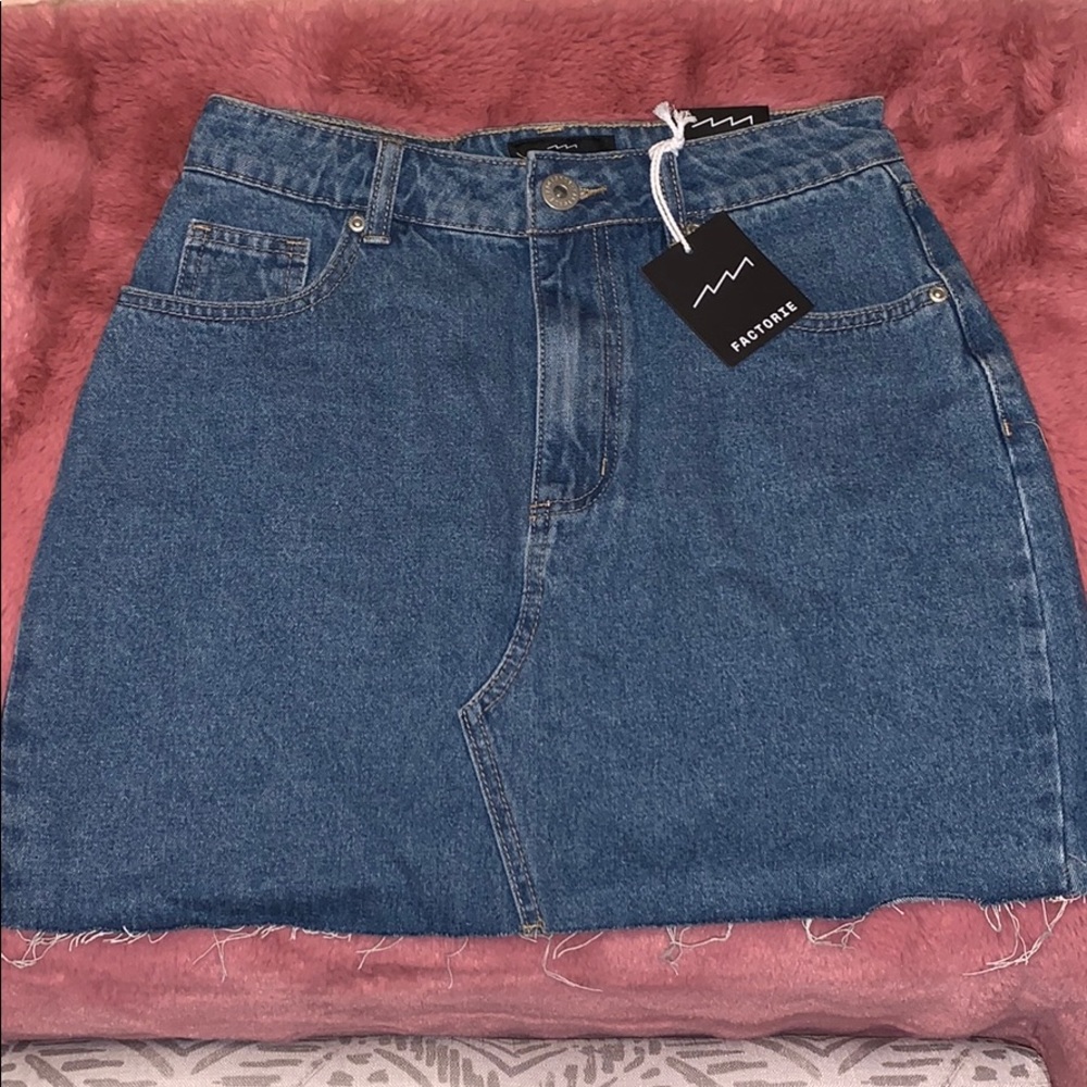 Jean Skirt -New with Tags